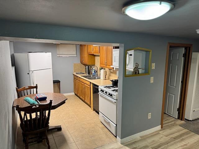 Furnished Finder property 790480_1 photo 4