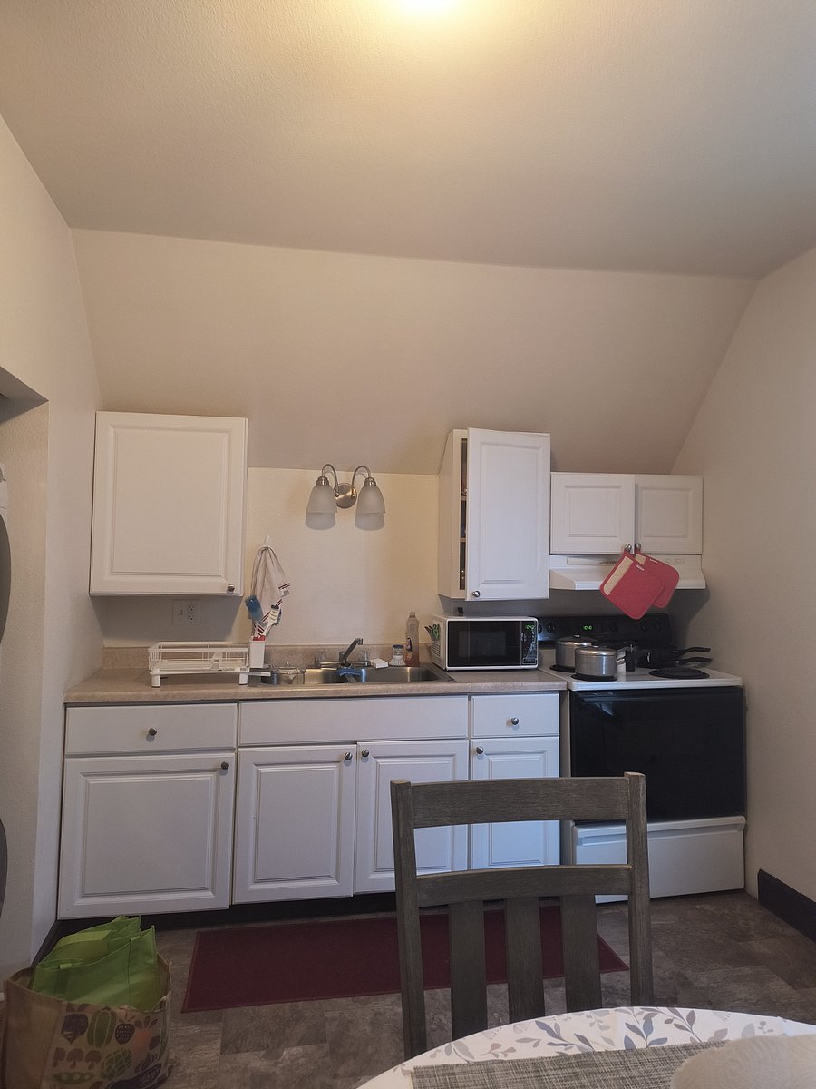 Furnished Finder property 790636_1 photo 10
