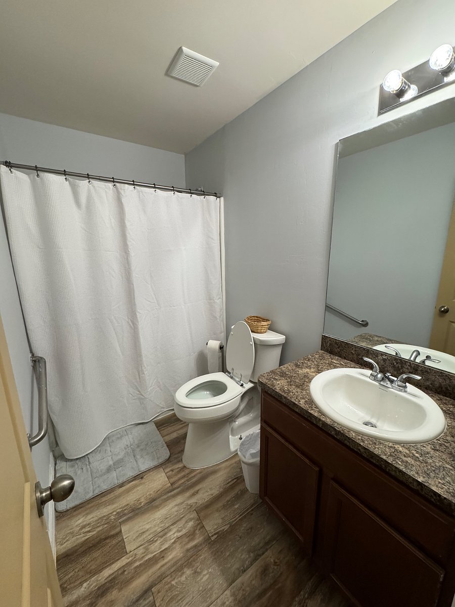 Furnished Finder property 790643_1 photo 9