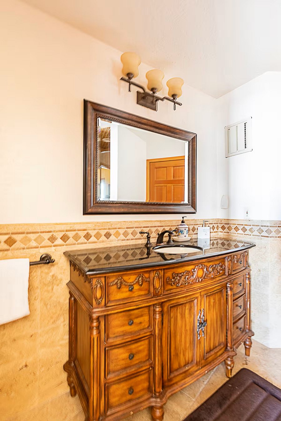 Furnished Finder property 790672_1 photo 24