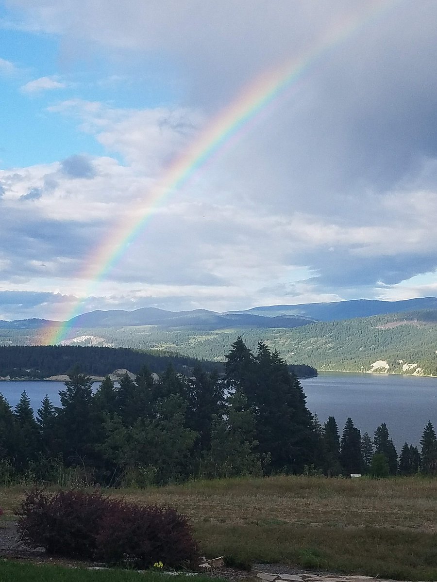 Just one of the many shots of the Majestic views from the whole front of this Home