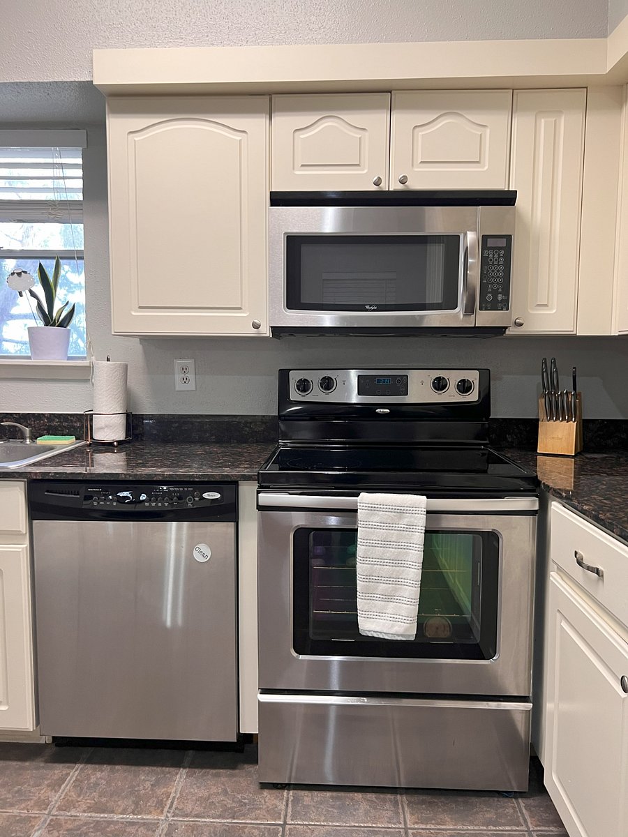 Furnished Finder property 790706_1 photo 9