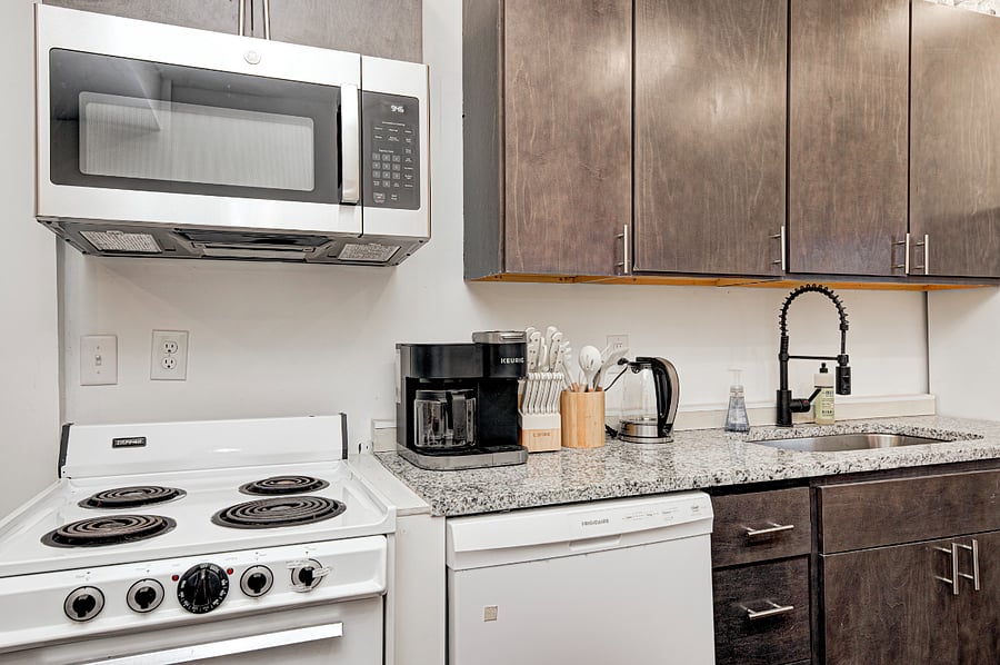 Furnished Finder property 790721_3 photo 8