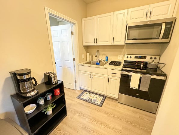Furnished Finder property 790756_1 photo 6