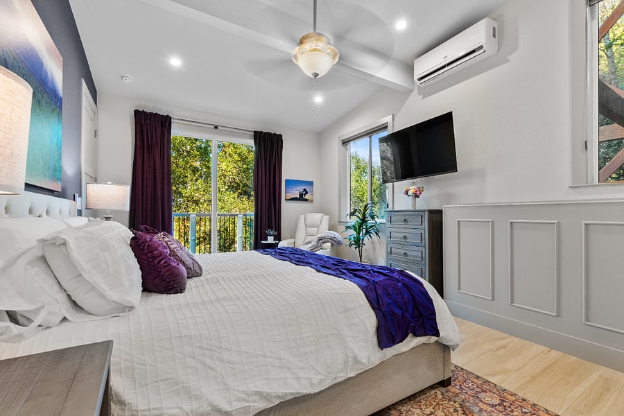 Suite 3, Vineyard room