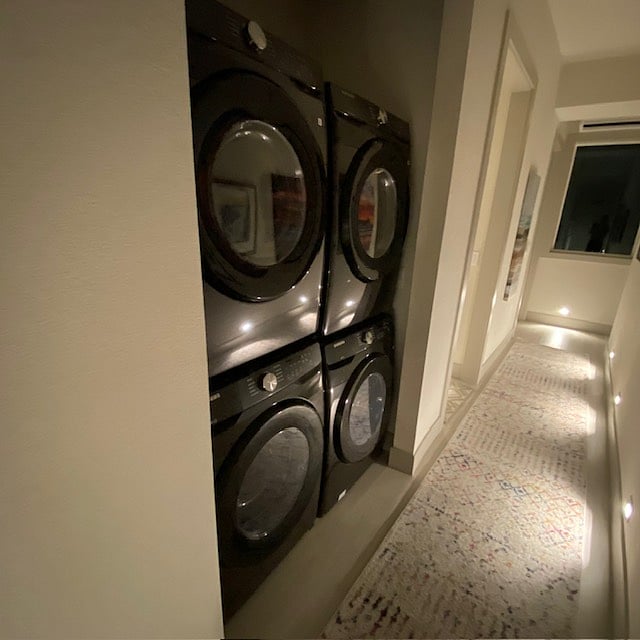 2 washers and 2 dryers for your convenience