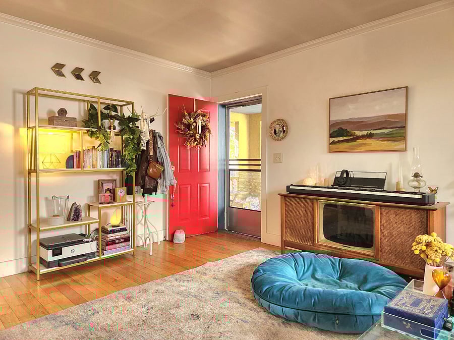 living room photo #3