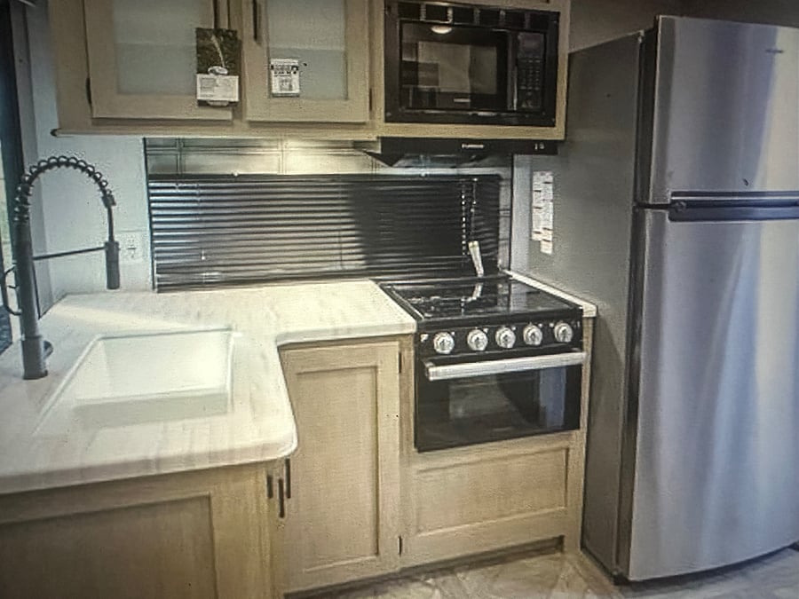 Furnished Finder property 791139_1 photo 2