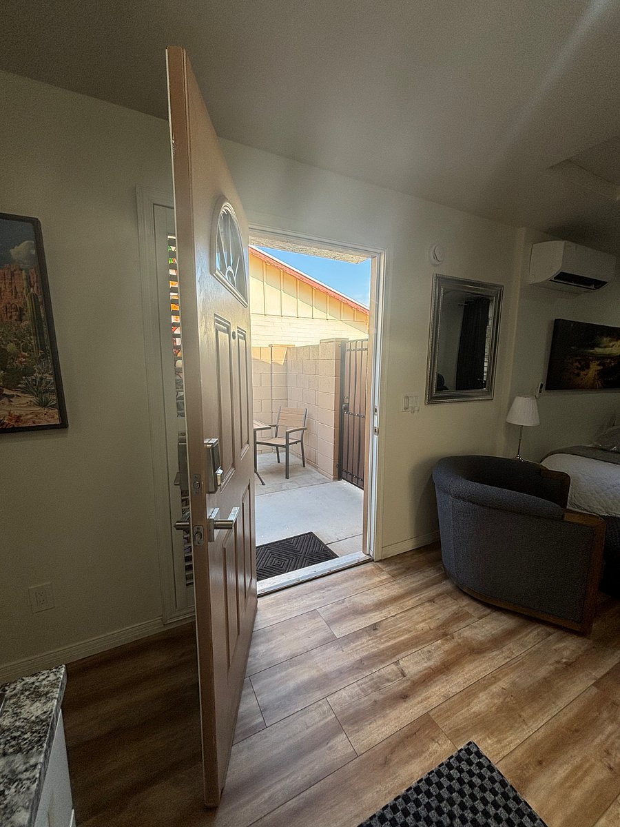 Furnished Finder property 791453_2 photo 16