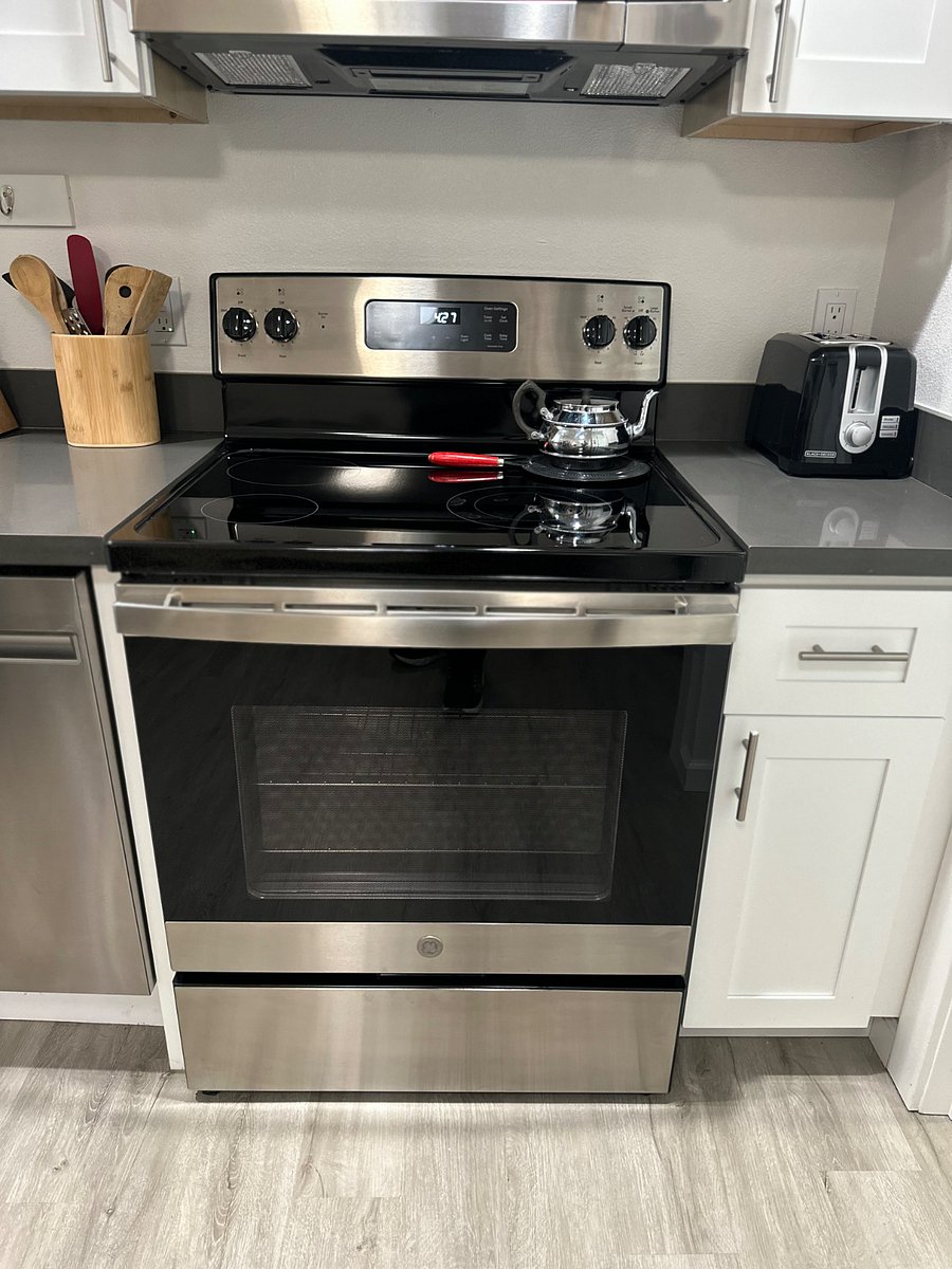 Smooth top stove and over