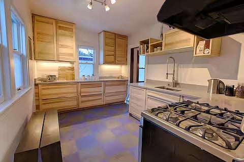 Our fully equipped kitchen is just off the dining room. For those who love to cook, Seward Natural Foods Co-op, Cub Grocery Store and Target are very close by and for those who don't  Darling Cafe (a lovely, welcoming family friendly restaurant) is right next door! 