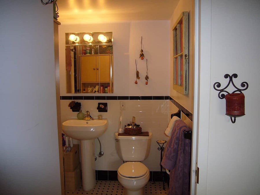 Bedroom #2, private ensuite bathroom