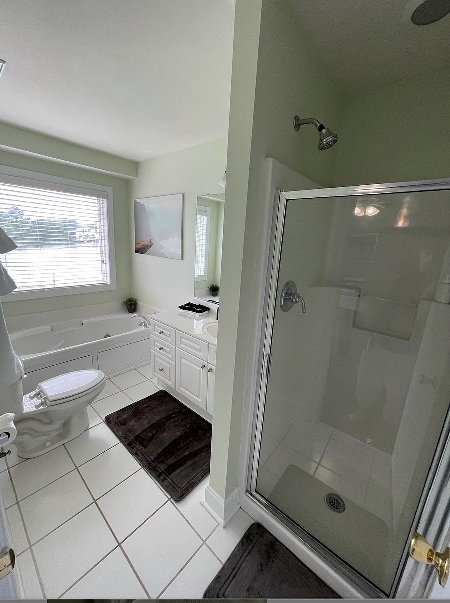 Master Bathroom Second Floor