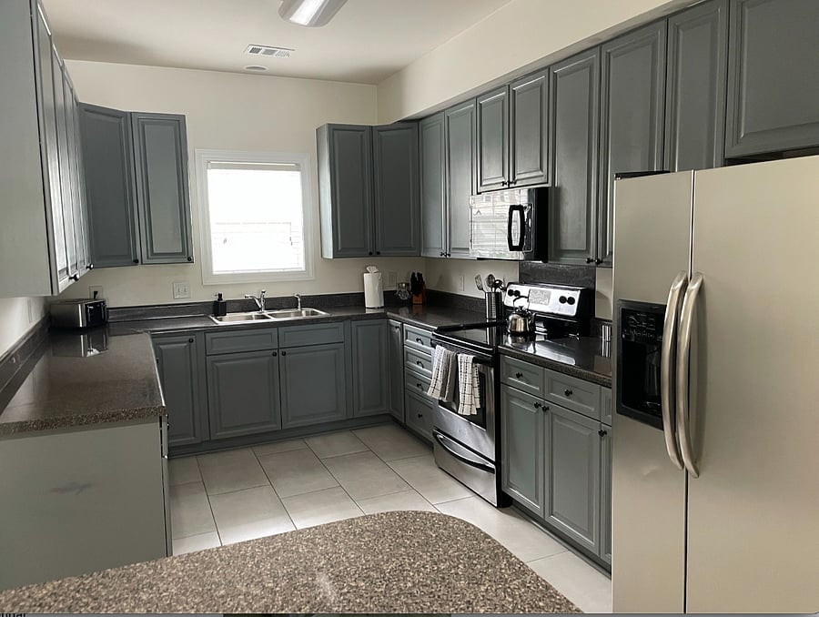Full Kitchen - new applieance