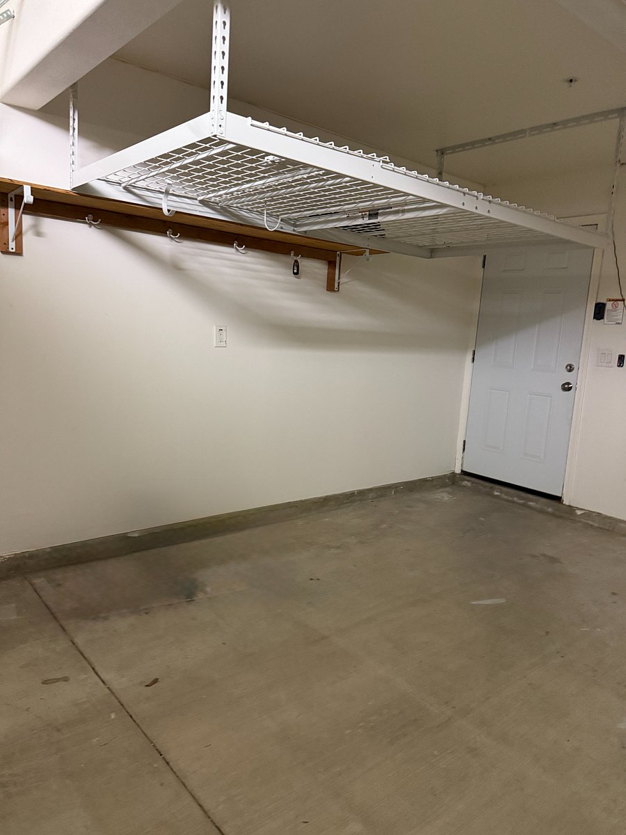 Storage rack