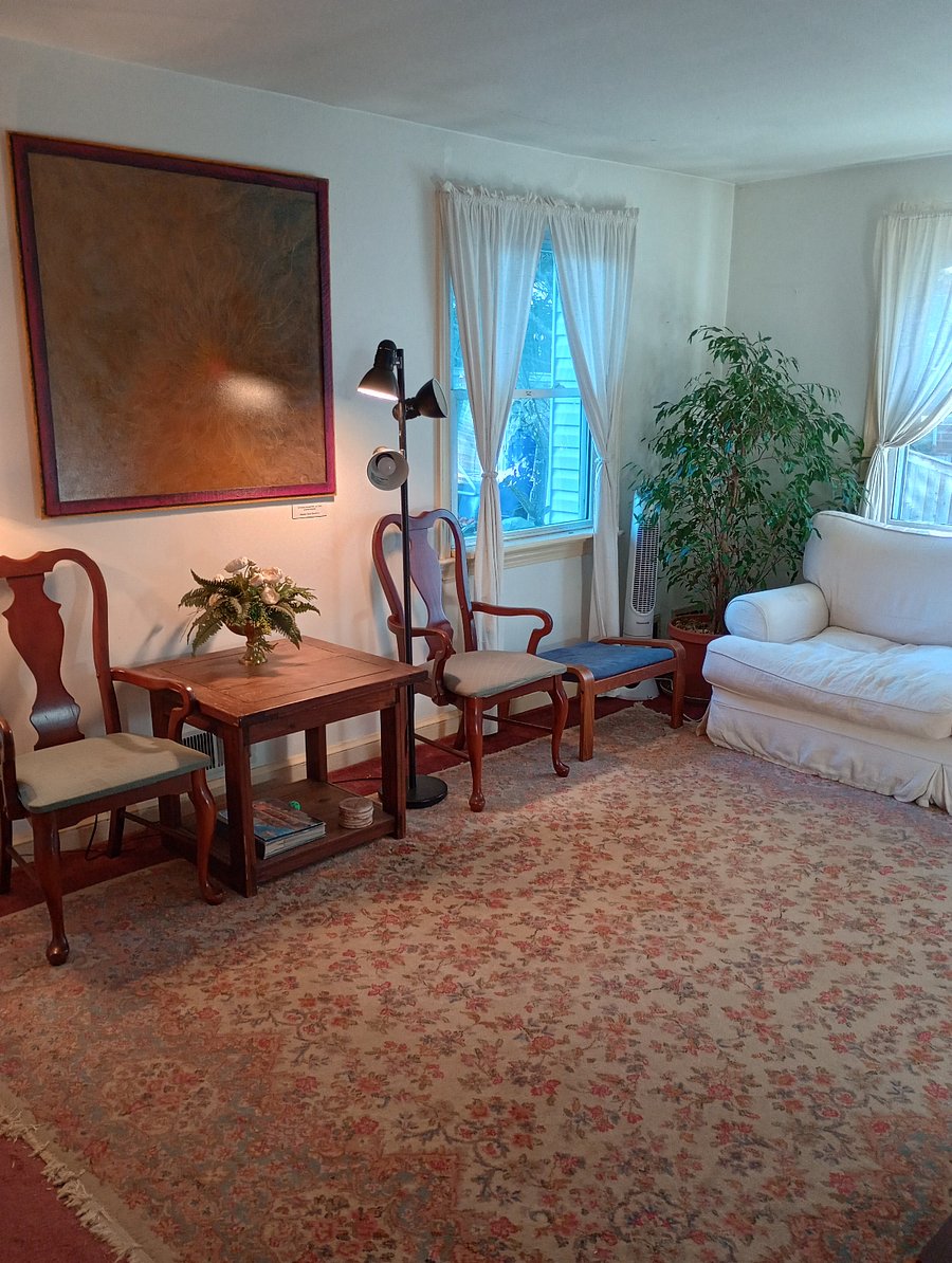 living room, common space