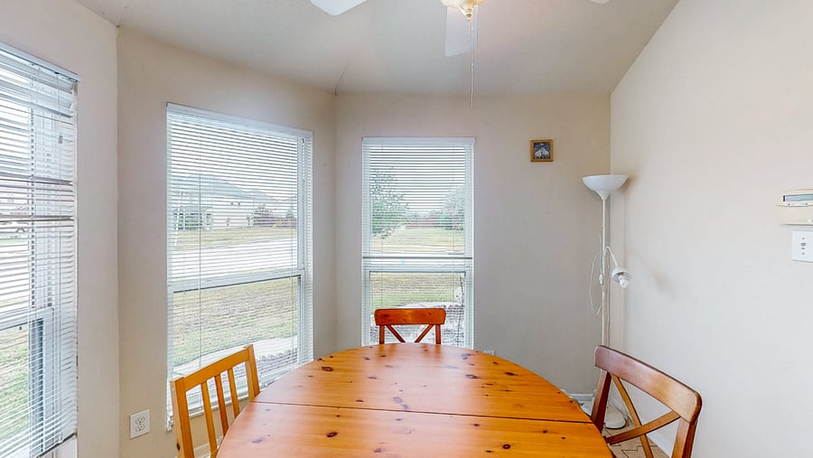 dinner room
