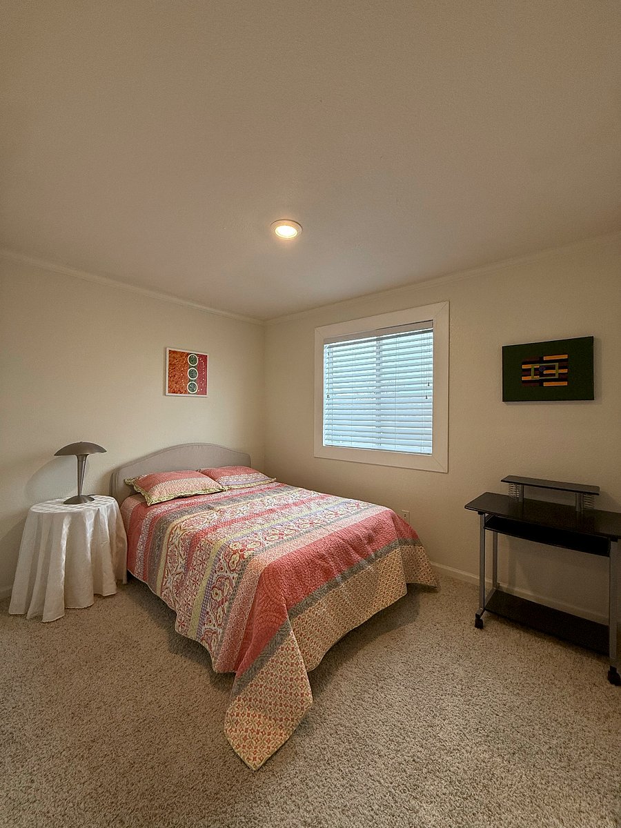Bedroom #1