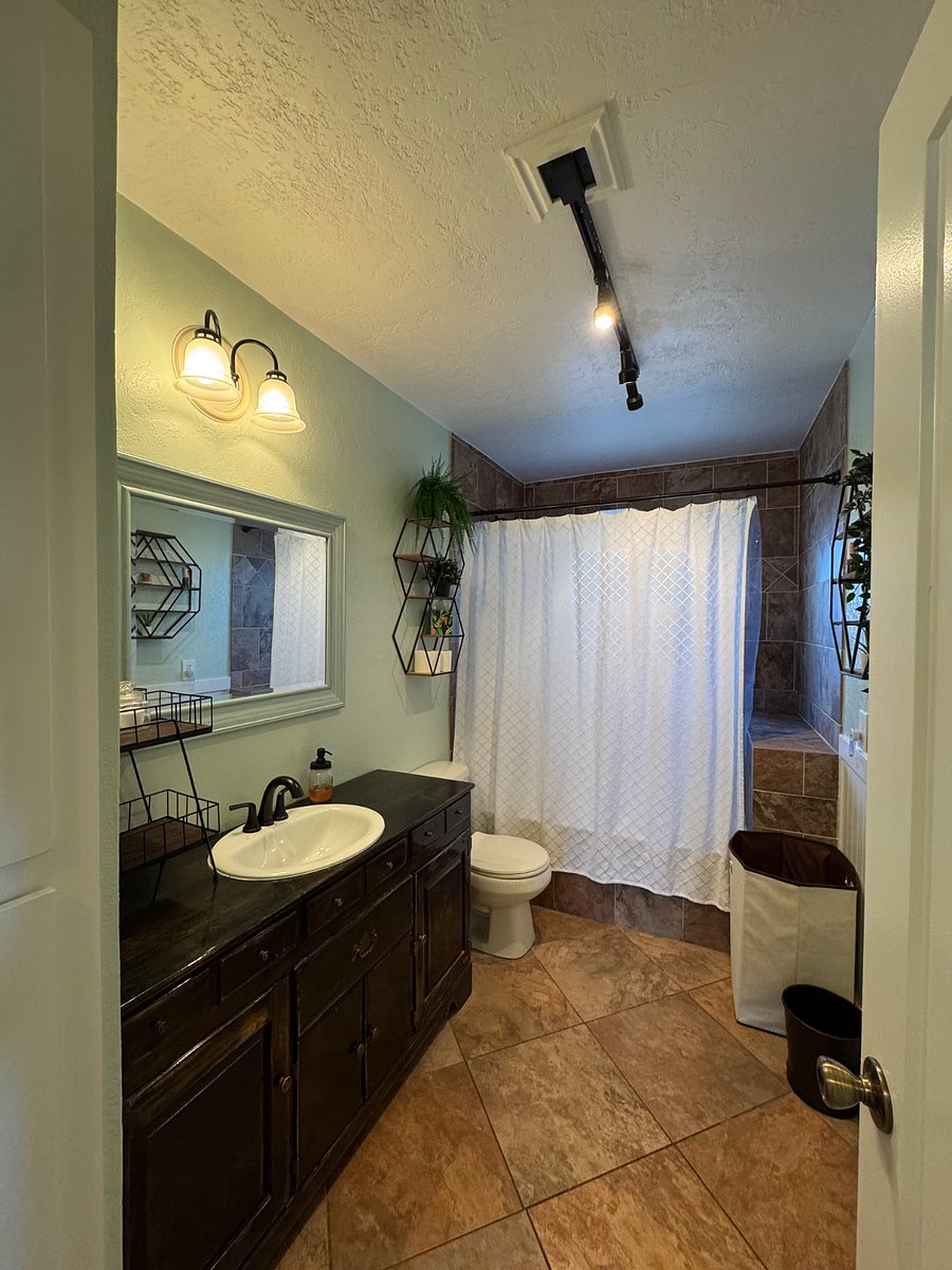 Furnished Finder property 792497_1 photo 13
