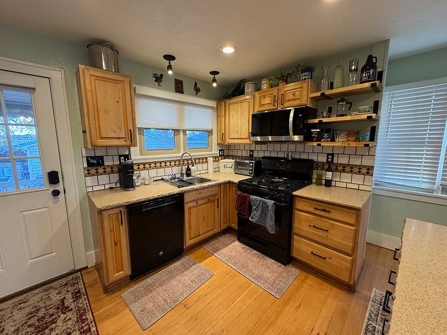 Furnished Finder property 792497_1 photo 16
