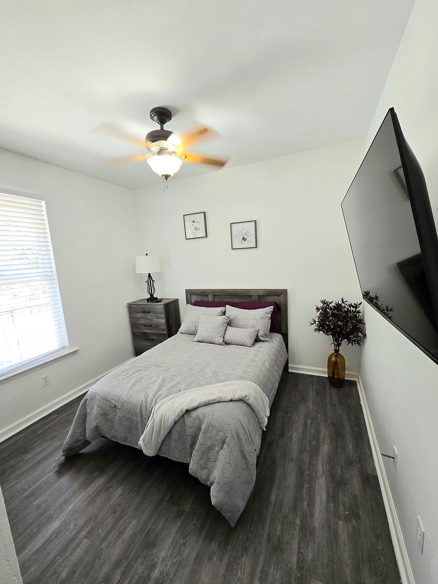 Guest Bedroom 2