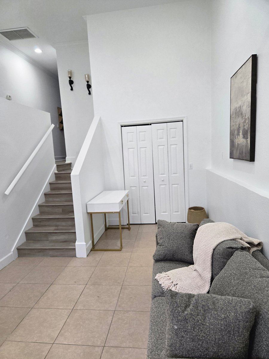 Furnished Finder property 792509_1 photo 12
