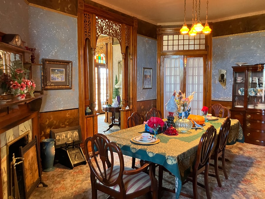 Formal Dining - Shared space