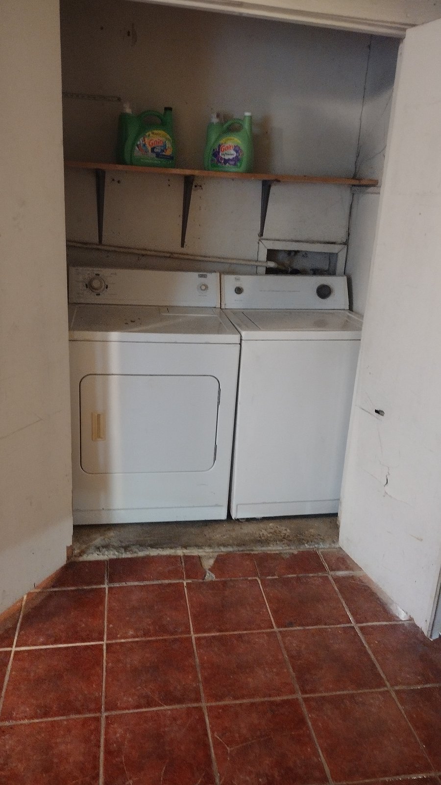 Full size washer and dryer.