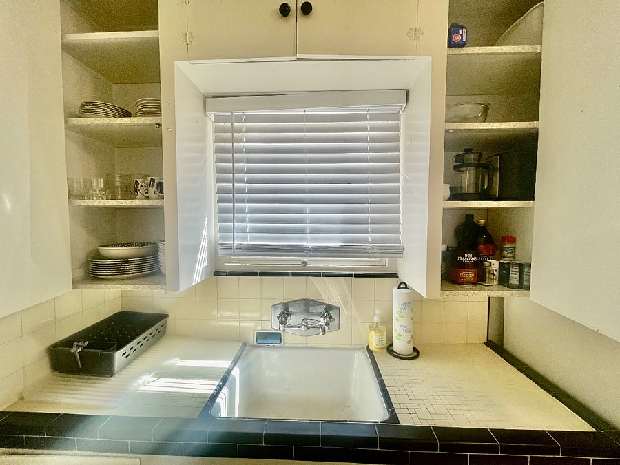 4081- kitchen