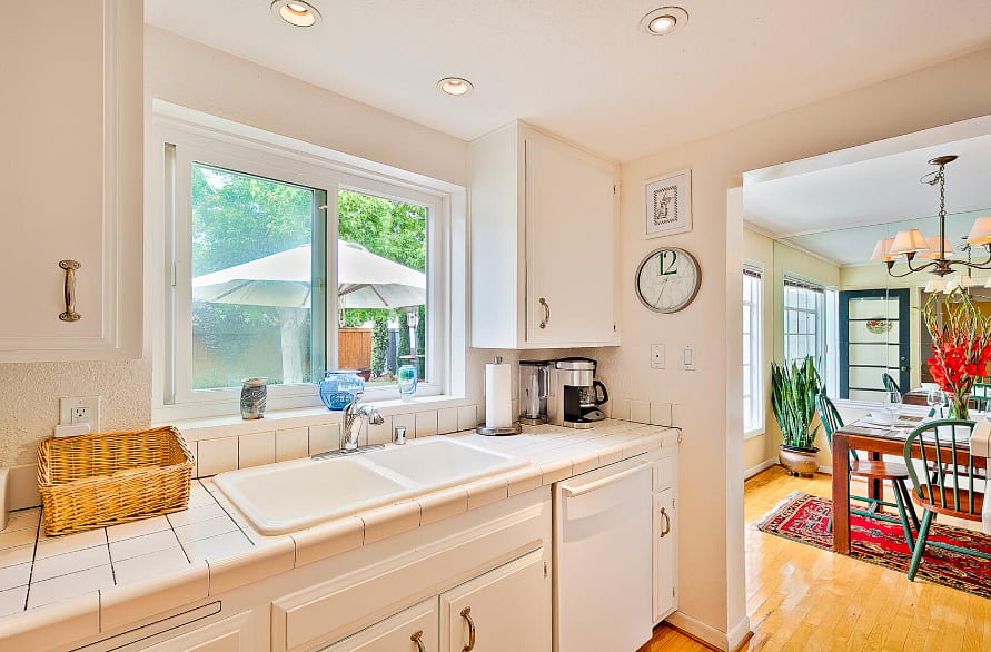Furnished Finder property 792706_1 photo 11