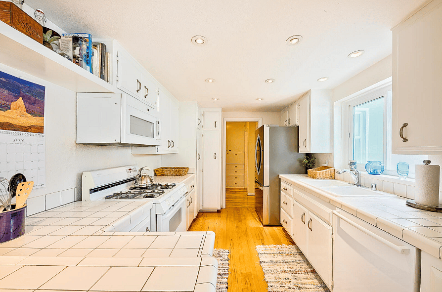 Furnished Finder property 792706_1 photo 12