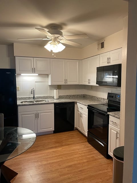 Furnished Finder property 792856_1 photo 9