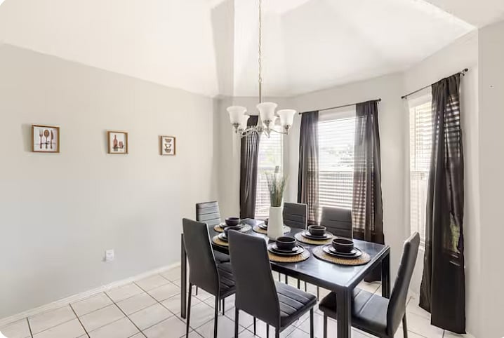Furnished Finder property 792950_1 photo 4
