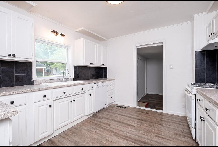 Furnished Finder property 793269_1 photo 8