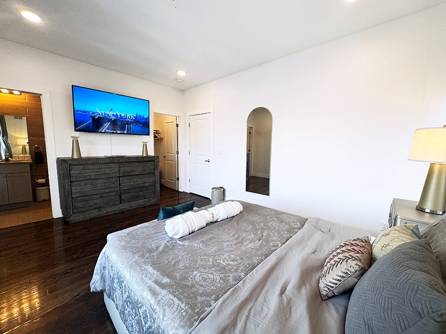 Main bedroom