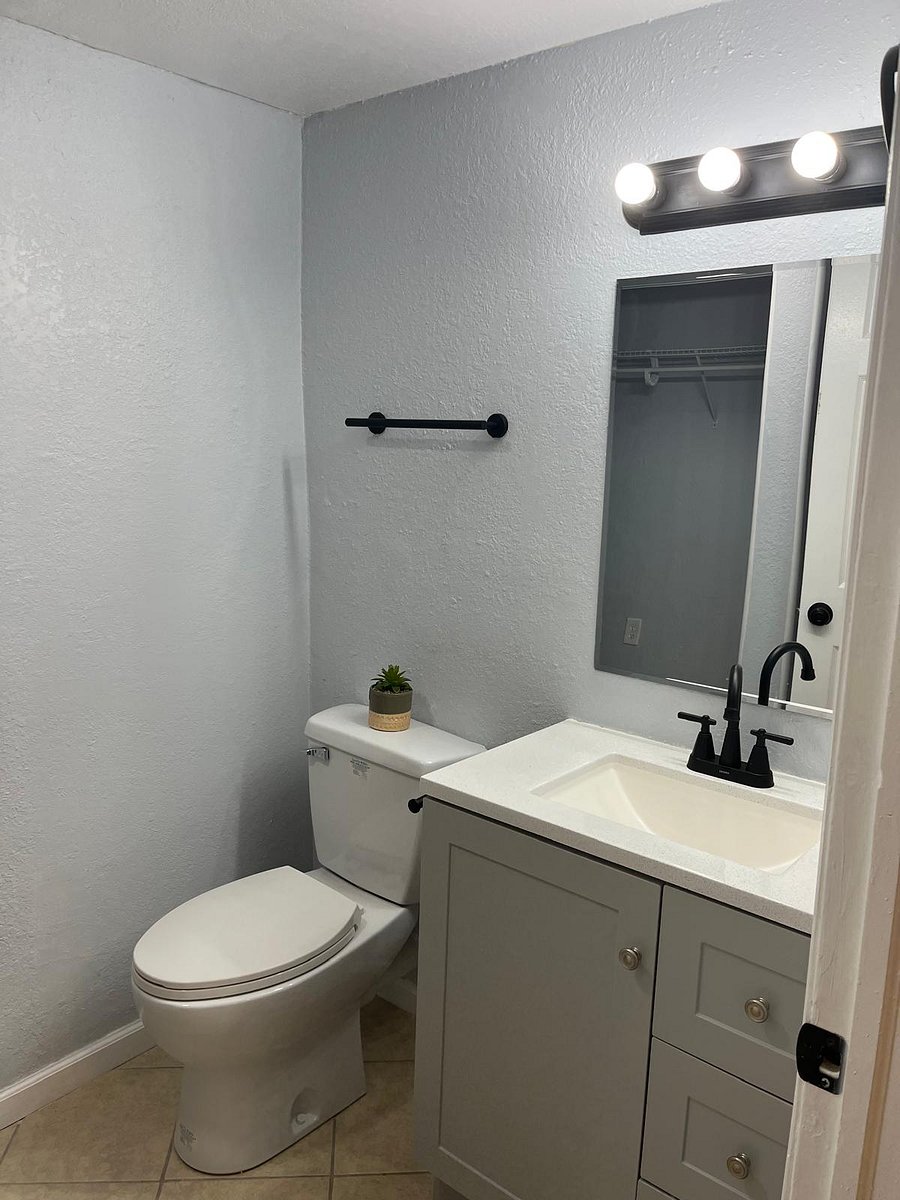 Main house bathroom
