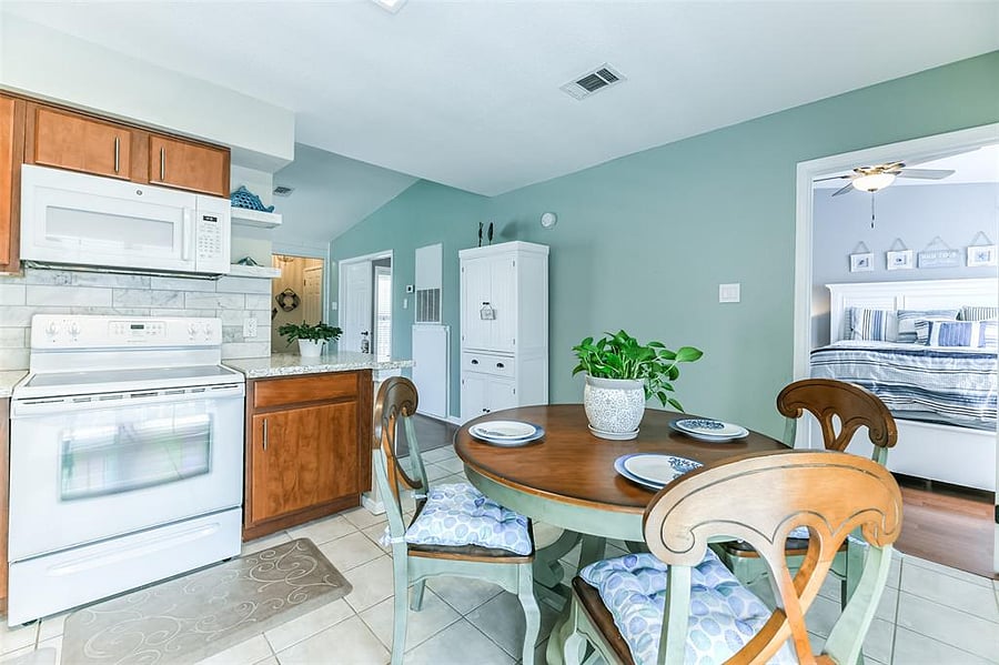 Furnished Finder property 793937_1 photo 9