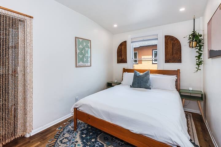 Furnished Finder property 793972_1 photo 7