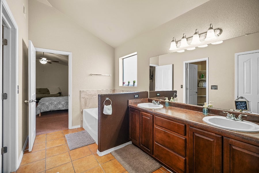 Furnished Finder property 794067_1 photo 25