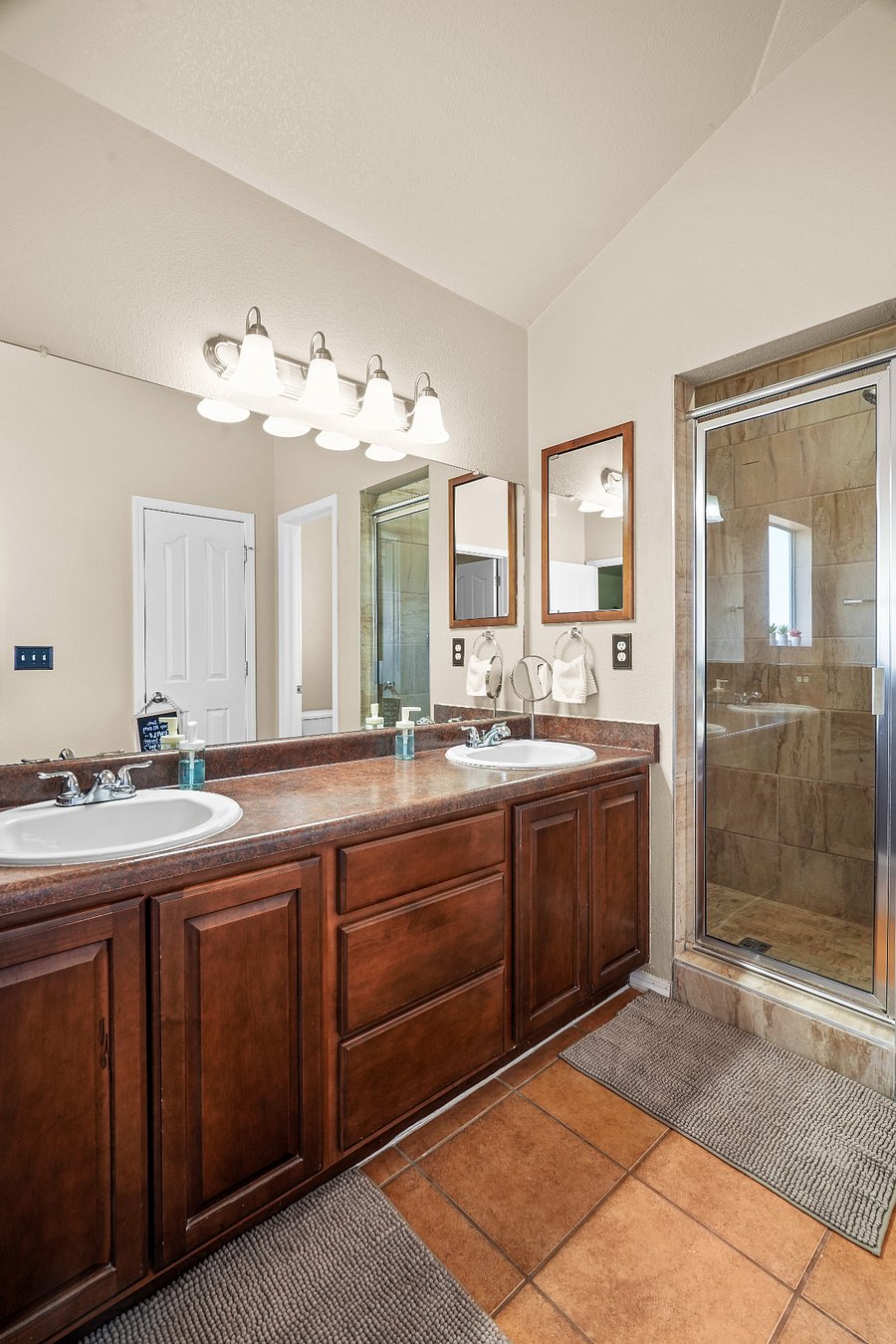 Furnished Finder property 794067_1 photo 24