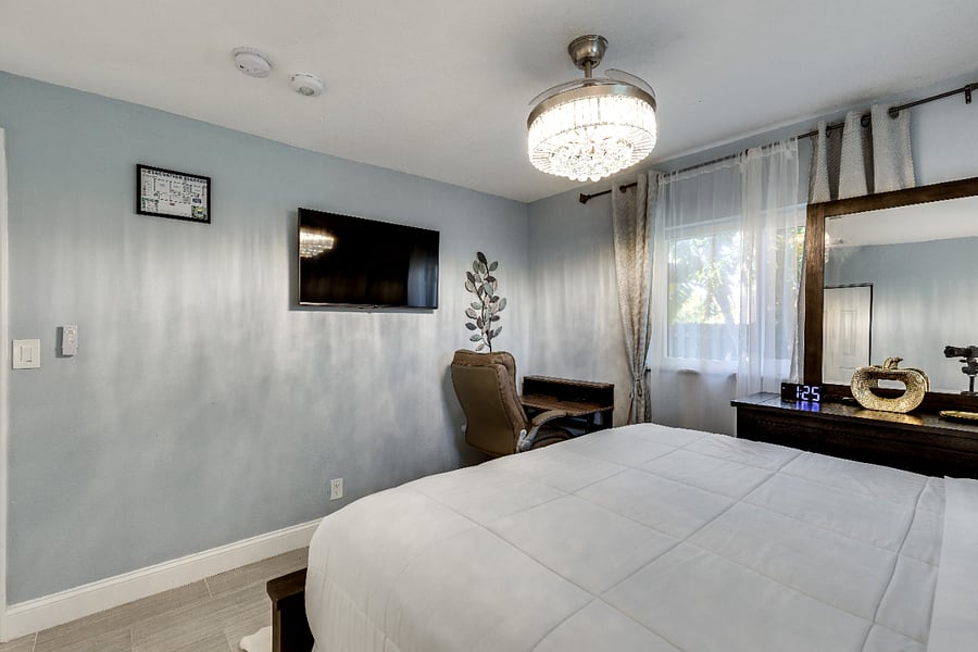 Furnished Finder property 794101_1 photo 3