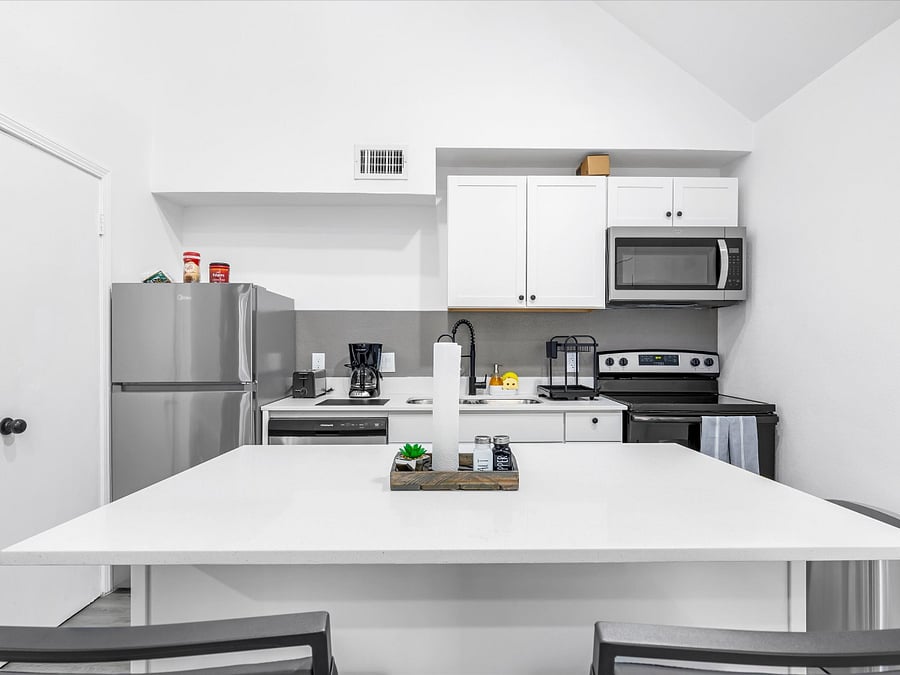 Furnished Finder property 794265_4 photo 15