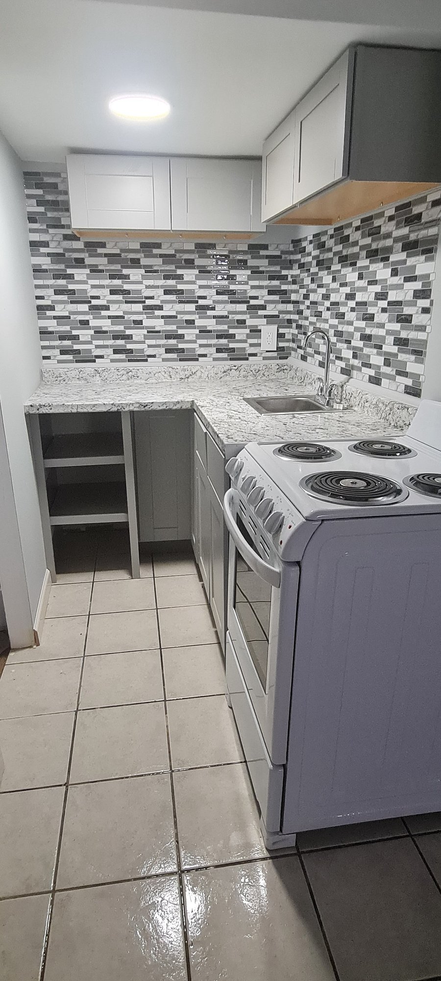 Furnished Finder property 794436_1 photo 9