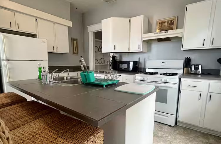 Furnished Finder property 794501_1 photo 11