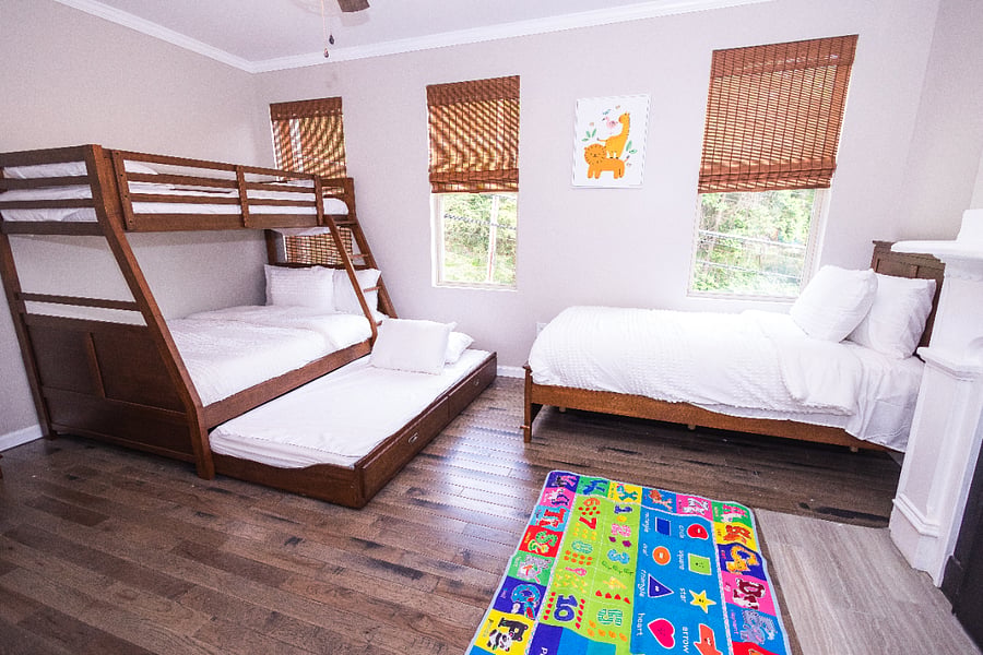 Kid's room, can sleep up to 6 children. You can also choose to sleep 4 adults comfortably.