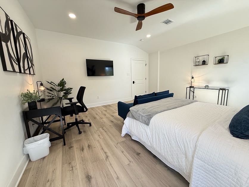 Bathed in natural light, the Indigo Room provides a peaceful and inviting atmosphere.
