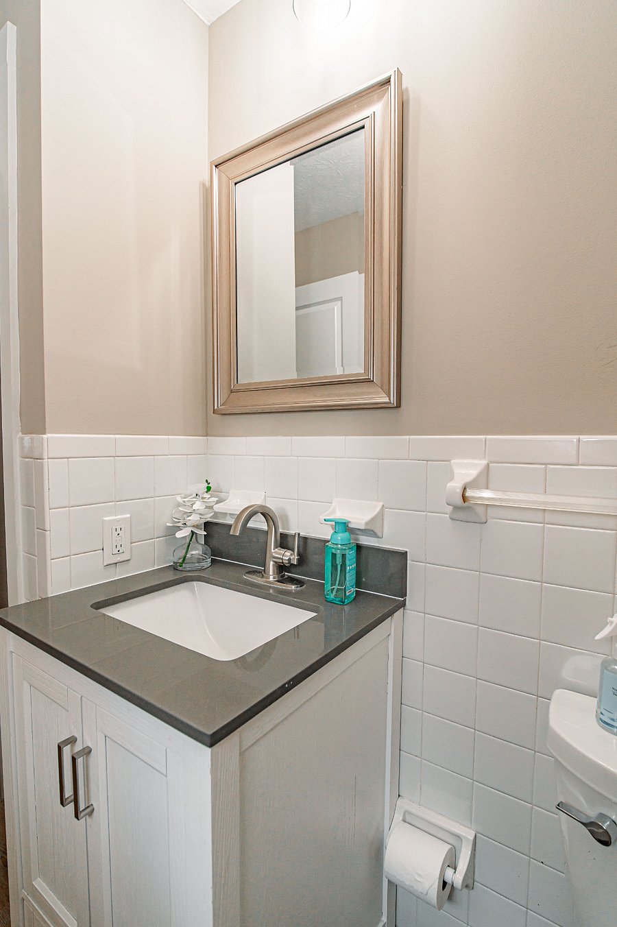 Master Half Bath