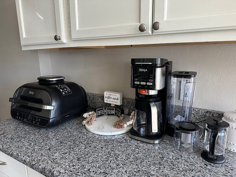 Enjoy your morning coffee, hot or cold with our new ninja coffee maker, drip and keurig machine. Enjoy variety of tea. press coffee maker is a plus.