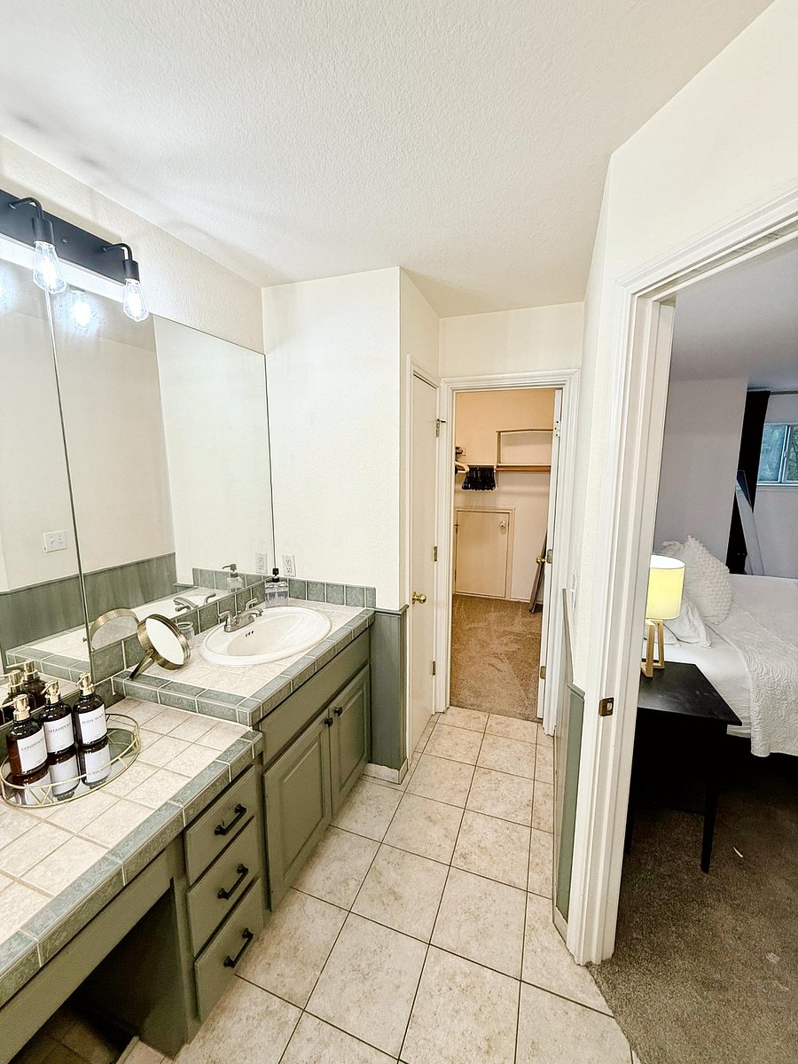 Furnished Finder property 794908_1 photo 10