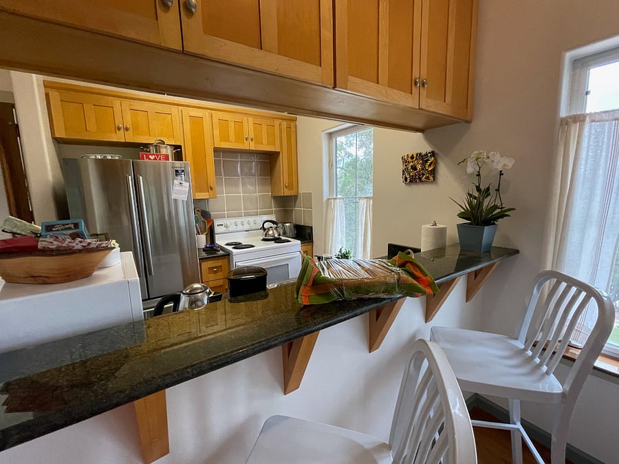 Guesthouse Kitchen and bar